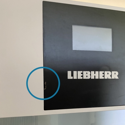 Armoire positive inox ventilée, porte vitrée, 347L, Liebherr - Déclassé