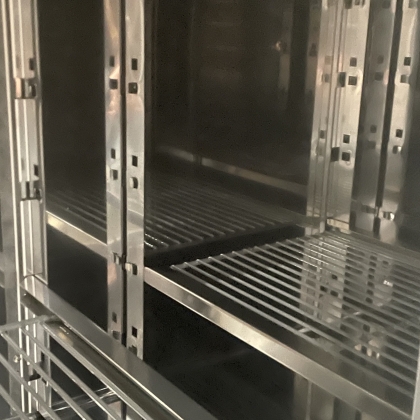 Table Réfrigérée Positive 4 Portes Tropicalisée