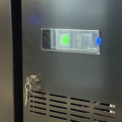 Arrière De Bar 2 Portes Vitrées - 290L - Classe C