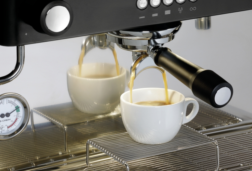 Les 9 accessoires indispensables pour votre machine espresso en 2024